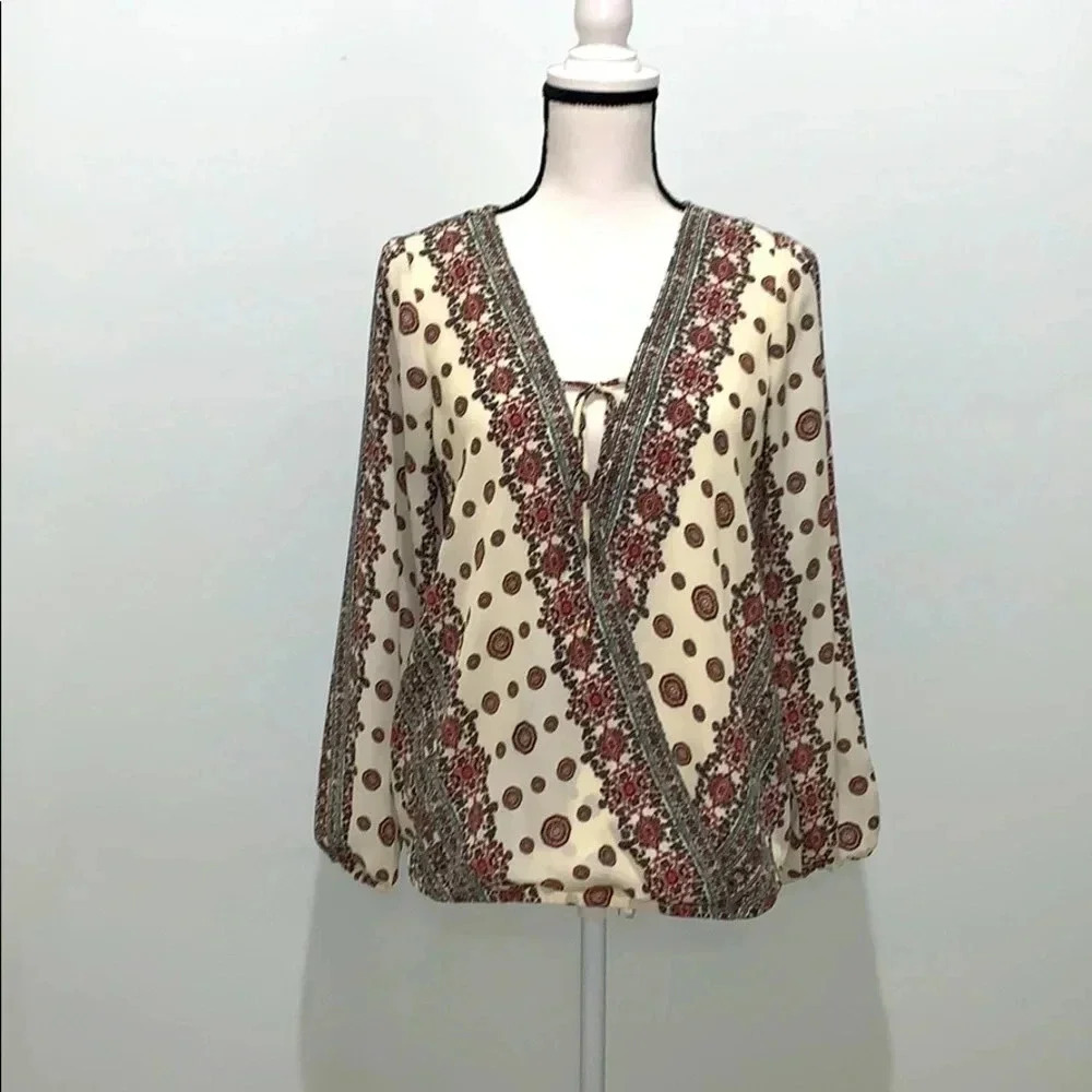 AGB Woman Multi Print  Top Shirt Wrap size PM